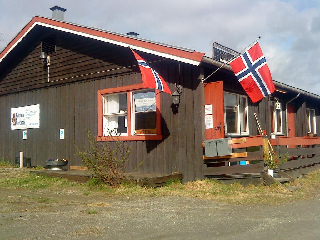 Dombas Motel Exteriör bild